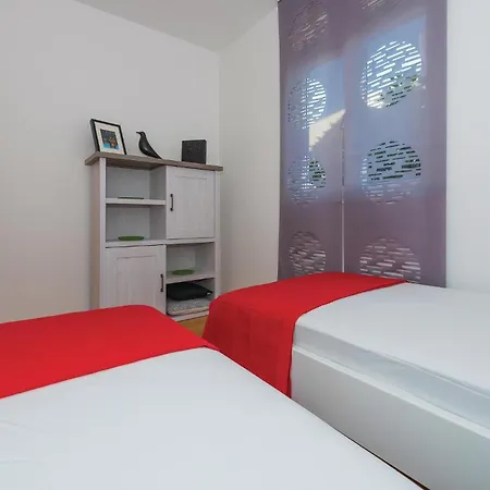 Two-bedroom In Apartmán