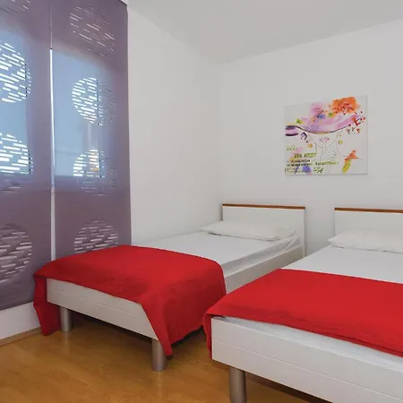 Two-bedroom In * Vodice